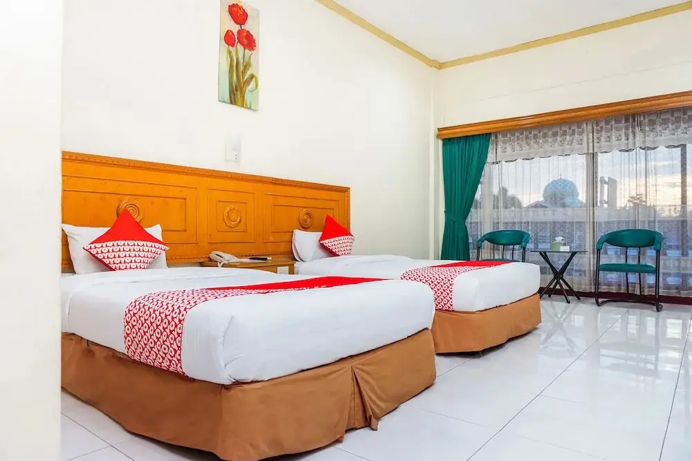 Паданг: Hotel Bougenville Padang