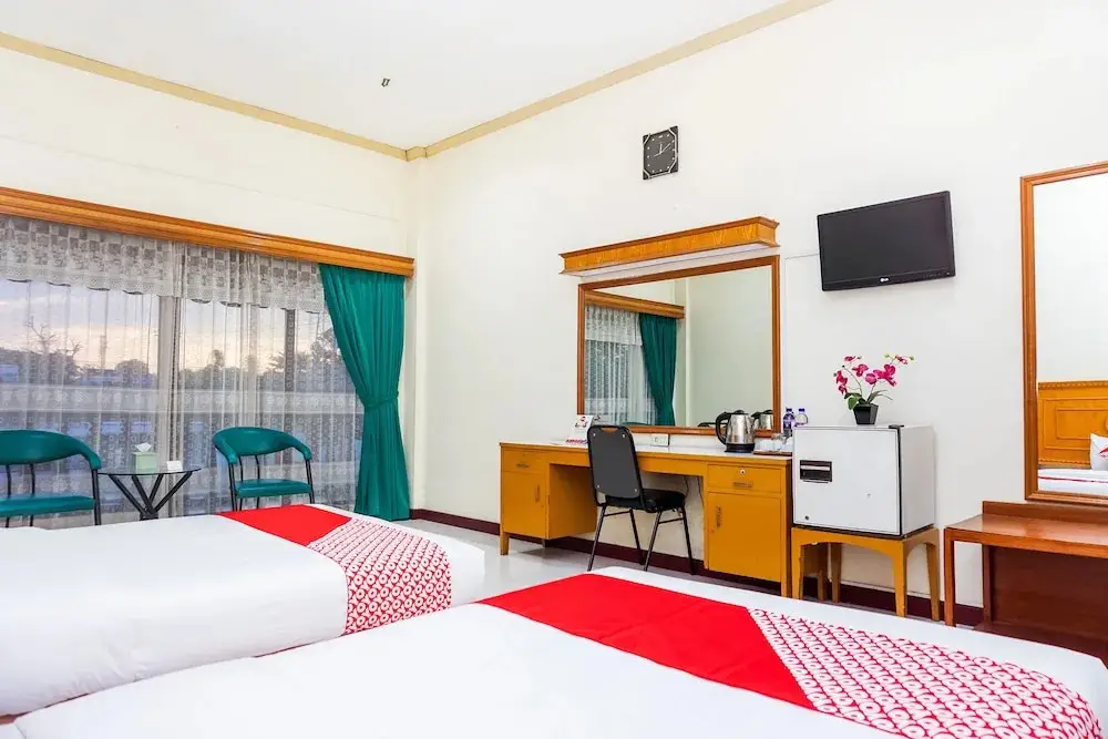 Паданг: Hotel Bougenville Padang