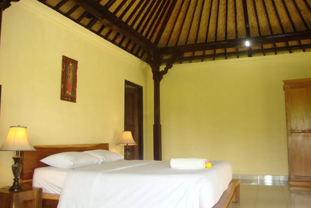 Баньюатис: Atres Villa