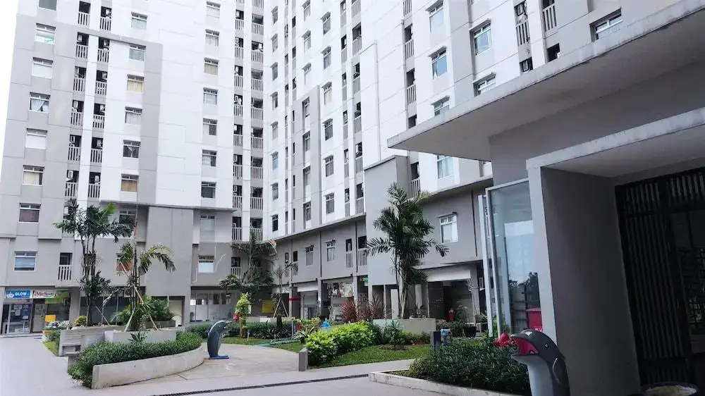 Comfy 2BR Apartment at Green Bay Pluit near Baywalk Mall By Travelio — фото 1