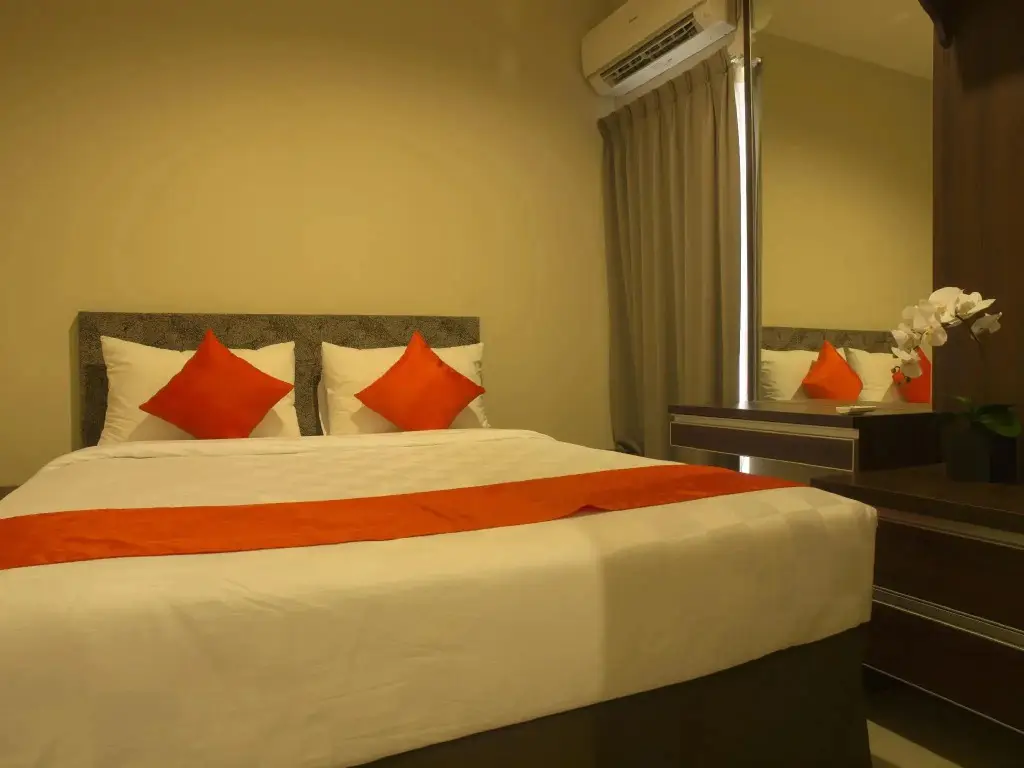 Джакарта: The Gloria Suites Jakarta