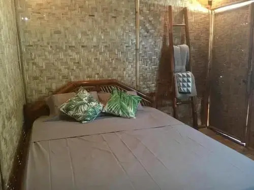 Кута: Neptune Bungalows & Coffee Shop