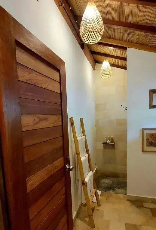 Гили Аир: Manusia Dunia Green Lodge