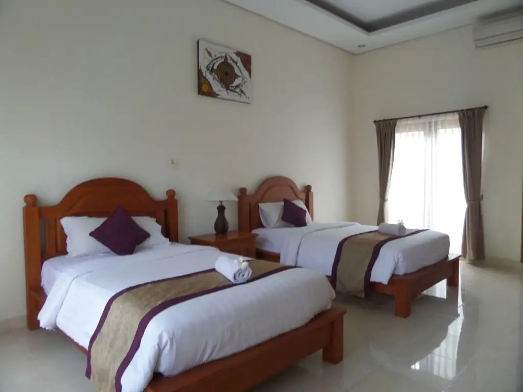 Лембонган-Айленд: Padma Kumala Resort