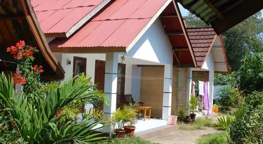 Гили Аир: Rumah Dole