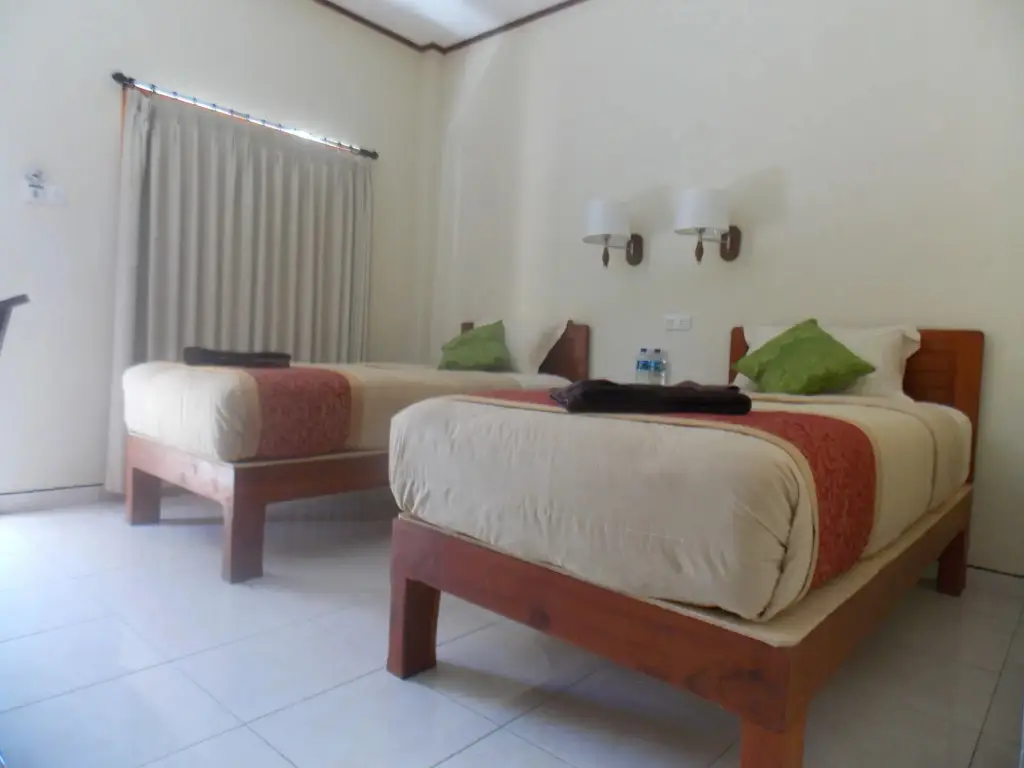 Лабуан-Баджо: Komodo Lodge