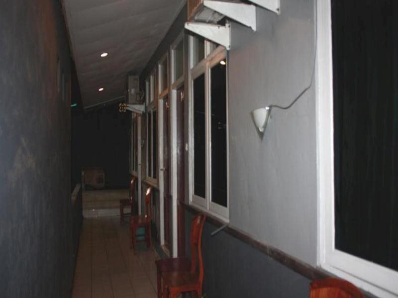 Энде: Syifa Hotel