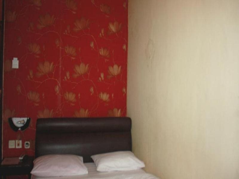 Энде: Syifa Hotel