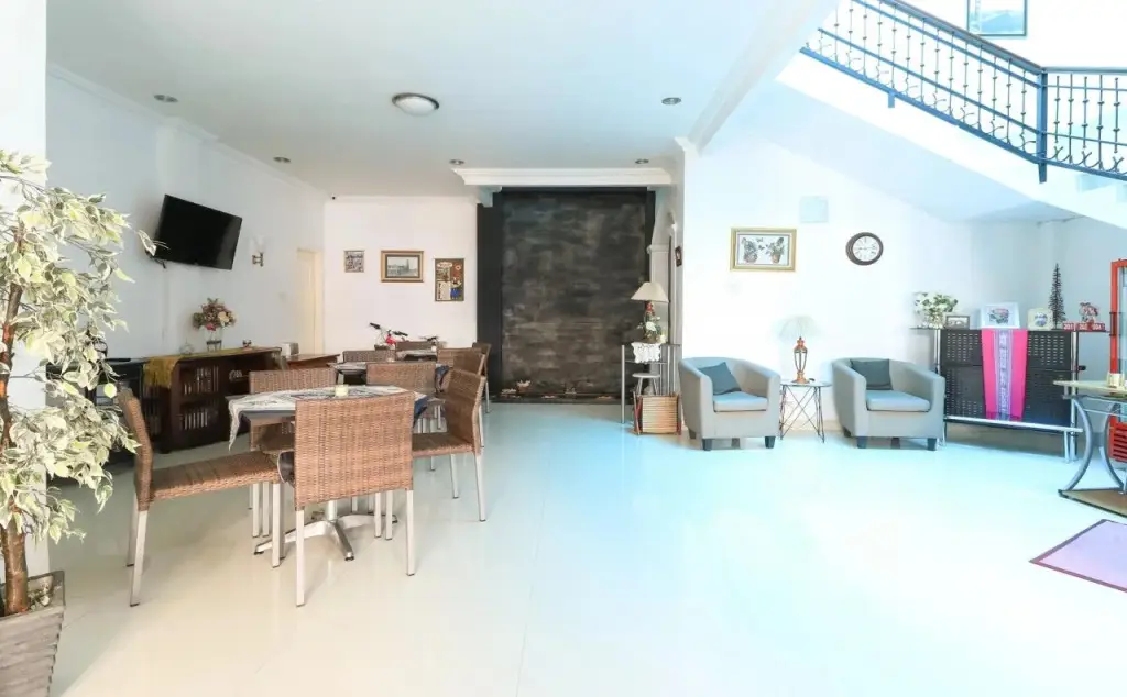 Макассар: Ge JacMart Homestay