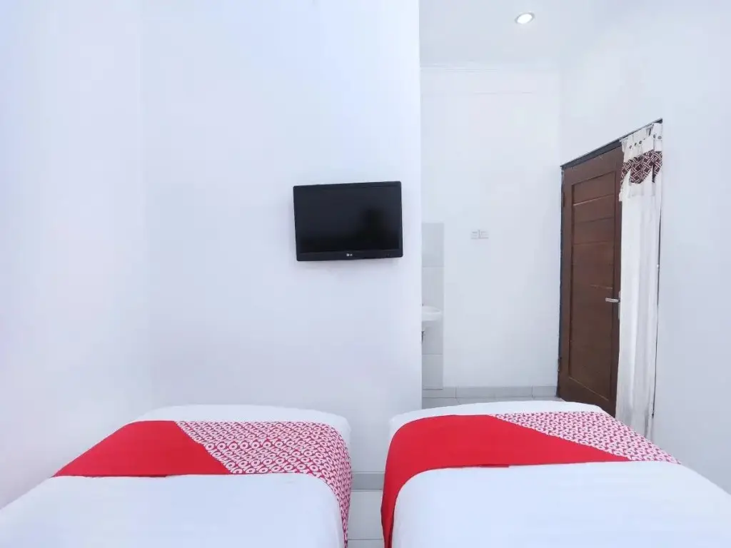 Джокьякарта: Oyo 426 Hotel Gading Resto