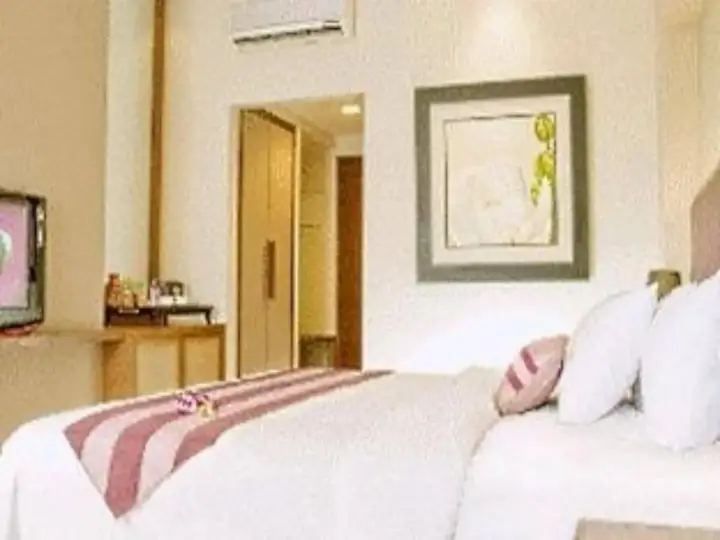 Бандунг: Anggrek Shopping Hotel