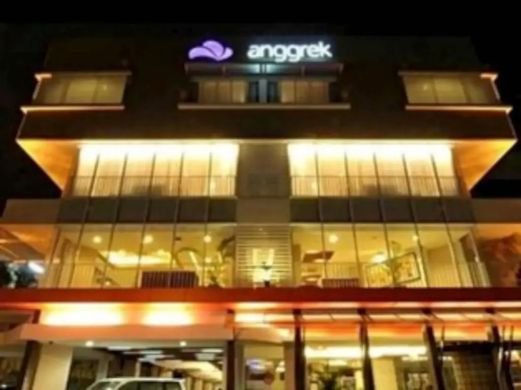 Anggrek Shopping Hotel — фото 1