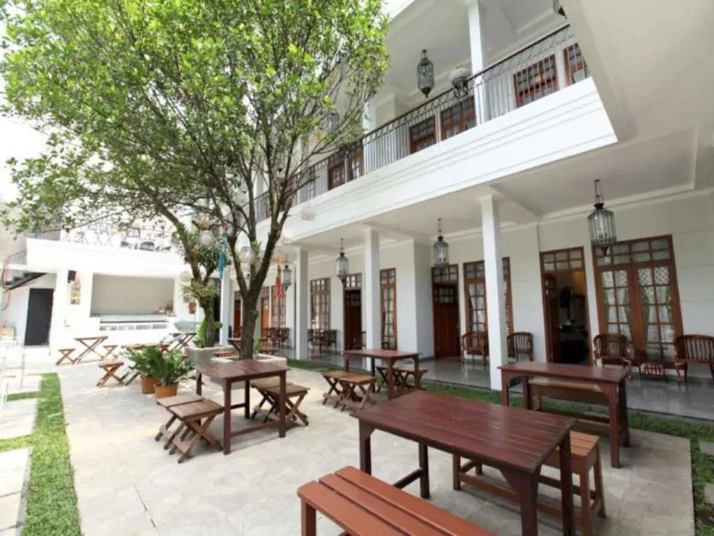 Бандунг: De Halimun Guest House