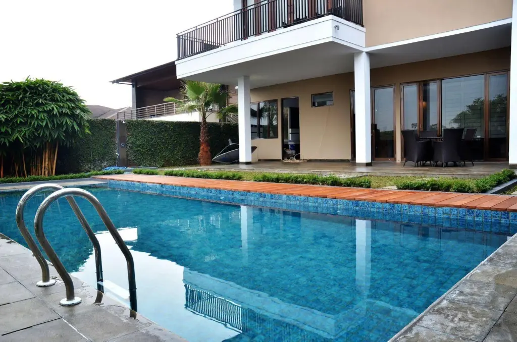 Бандунг: Morning Glory Mountain View 4BR Villa with Pool