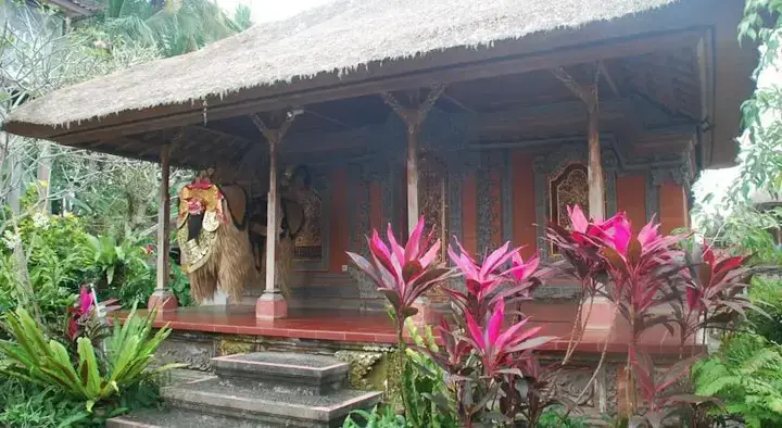 Сукавати: Bali Budaya Homestay
