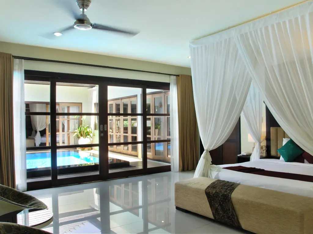 Кута: M Two Villas Seminyak
