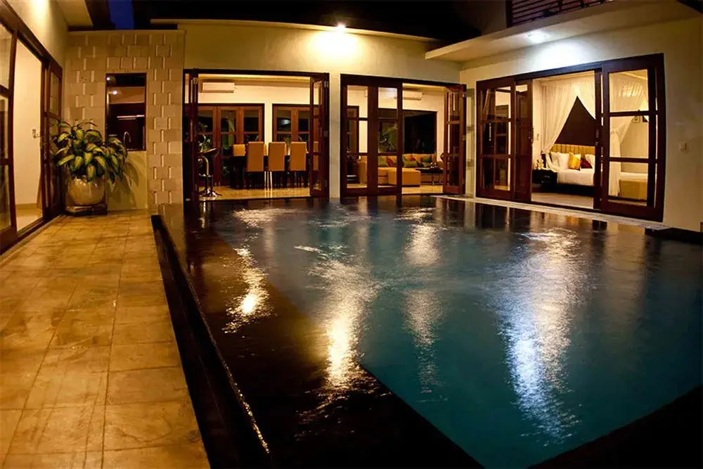 Кута: M Two Villas Seminyak