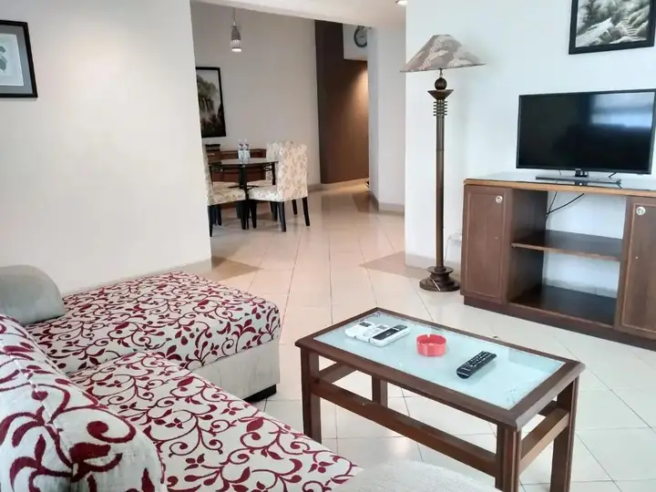 Сурабая: Puncak Marina Apartments Surabaya
