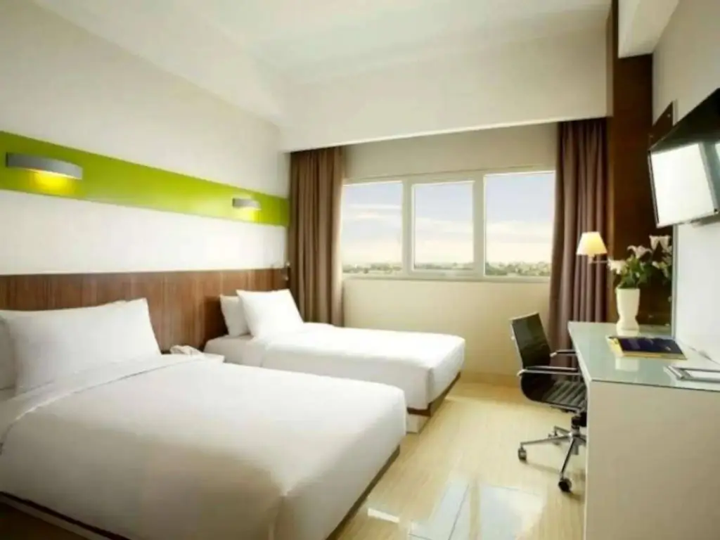 Чикаранг: Hotel Santika Cikarang