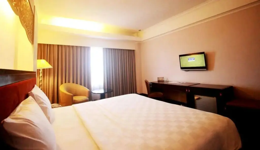 Паданг: Kyriad Bumiminang Hotel