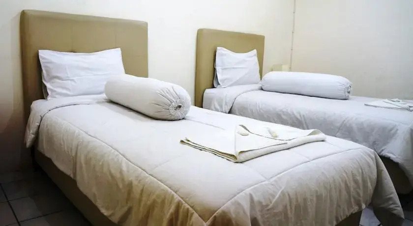 Паданг: Golden Homestay