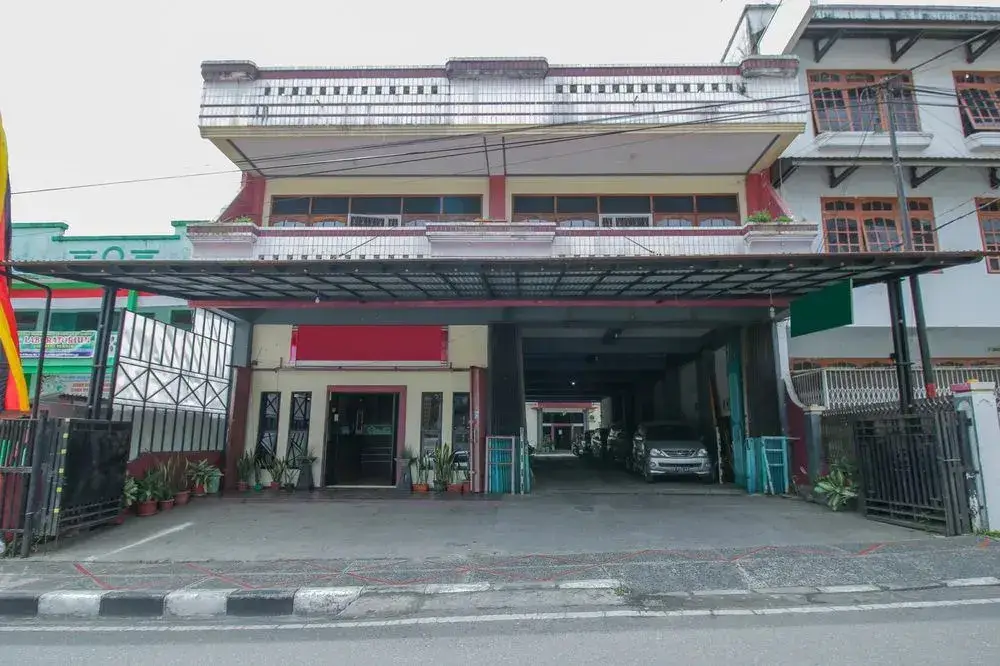 Maison Hotel Bukittinggi — фото 1