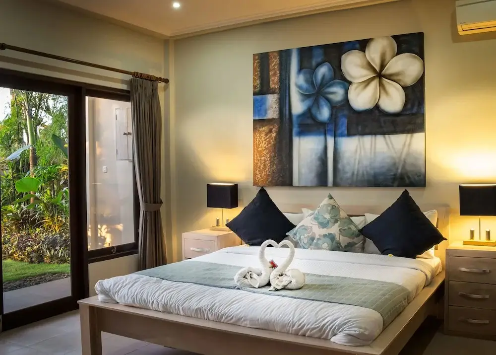 Саван: The Beach Front Villas - North Bali