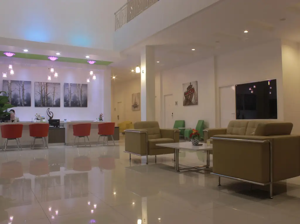 Бенгкулу: The Madeline Hotel