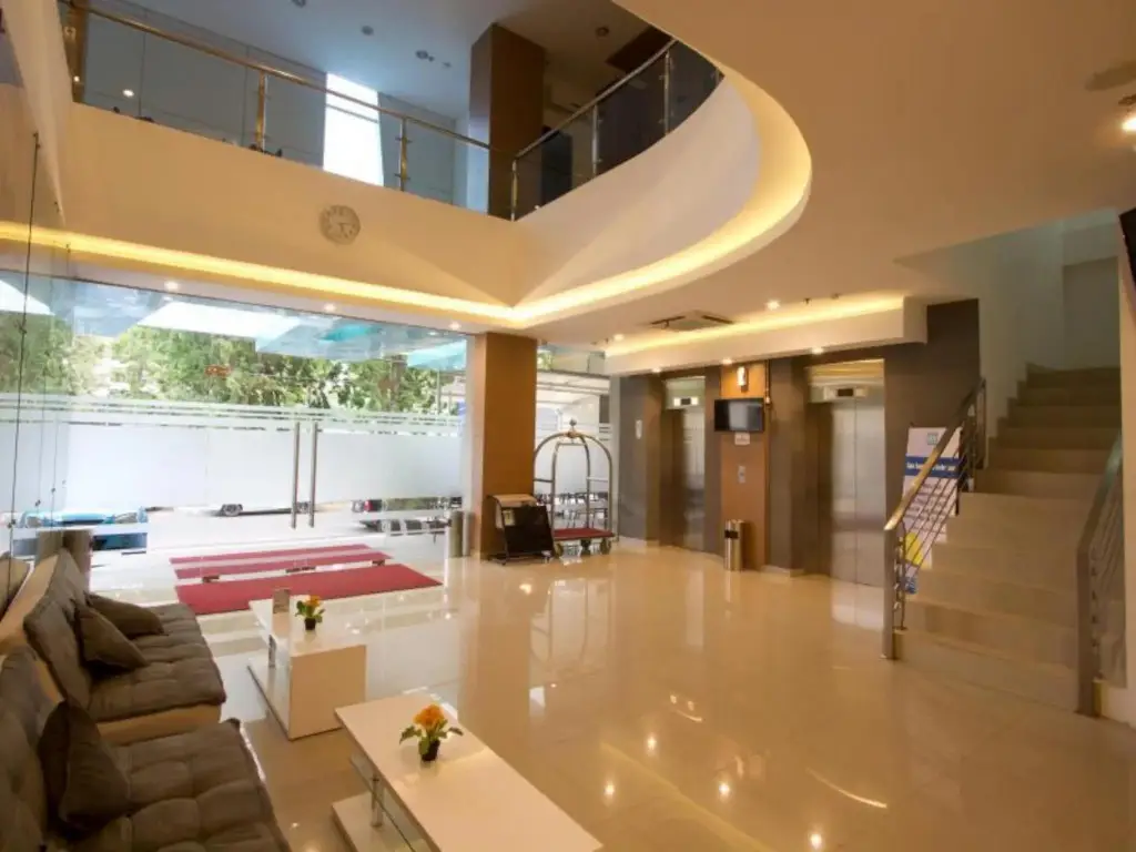 Джакарта: Hotel 88 Grogol by WH