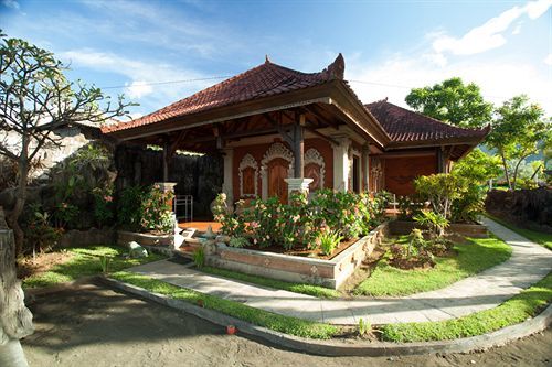 Умеаньяр: Segara Bukit Seaside Cottages