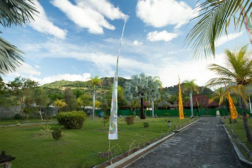 Умеаньяр: Segara Bukit Seaside Cottages