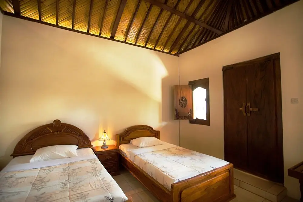 Умеаньяр: Segara Bukit Seaside Cottages