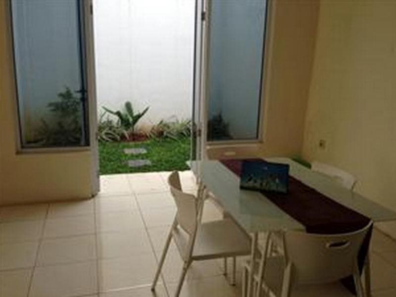 Джакарта: Gardenia Residence Guest House
