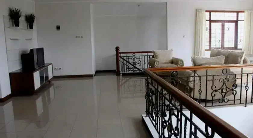 Сименьян: Dago Pakar Villa P4-16