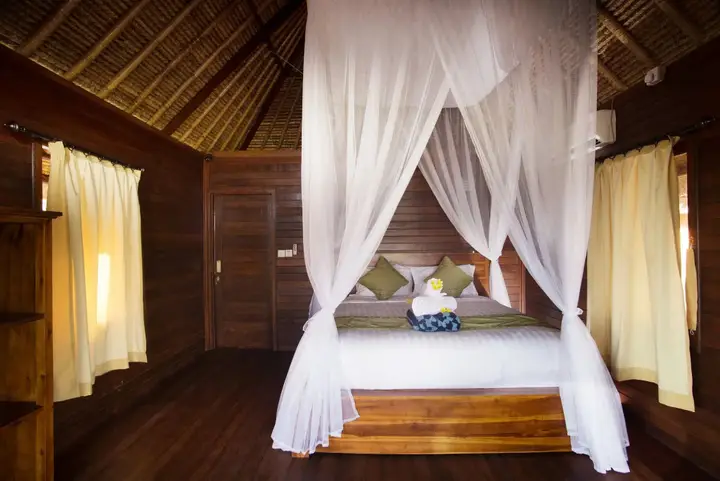 Лембонган-Айленд: Laguna Reef Huts