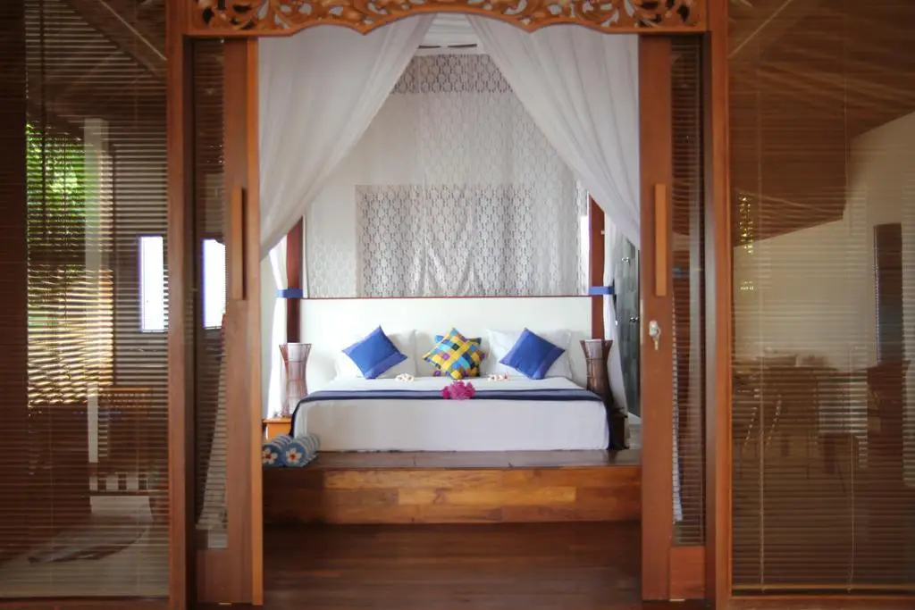 Бунутан: Bali Marina Villa's