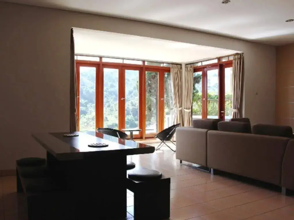 Бандунг: Dago Pakar Villa M2 - 19