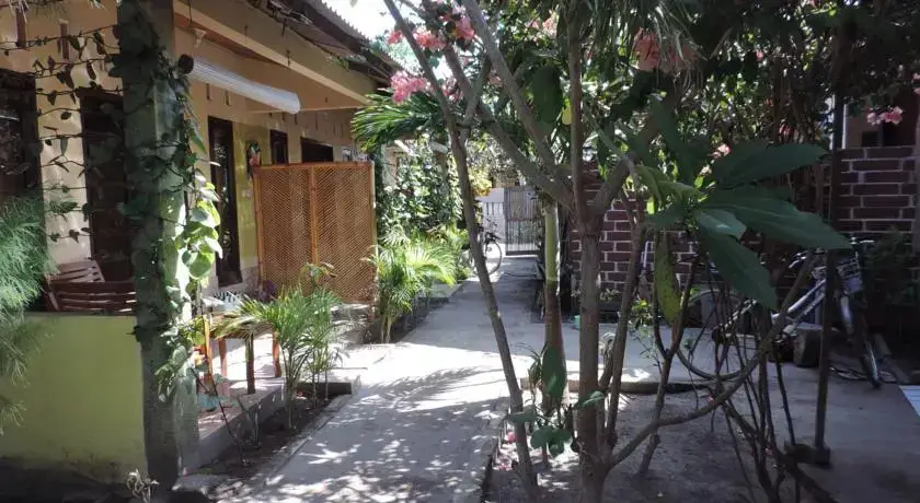 Гили Траванган: Three Little Birds Homestay