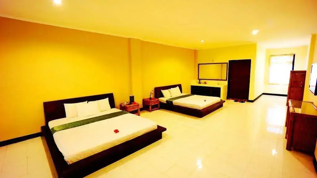 Кинтамани: Puri Bening Lake Front Hotel