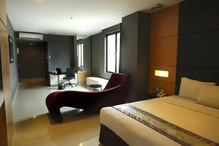 Джакарта: B Fashion Hotel