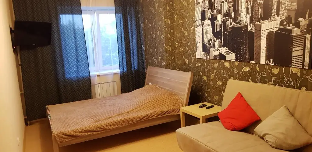 Невьянск: Апартаменты на улице Матвеева  22/2