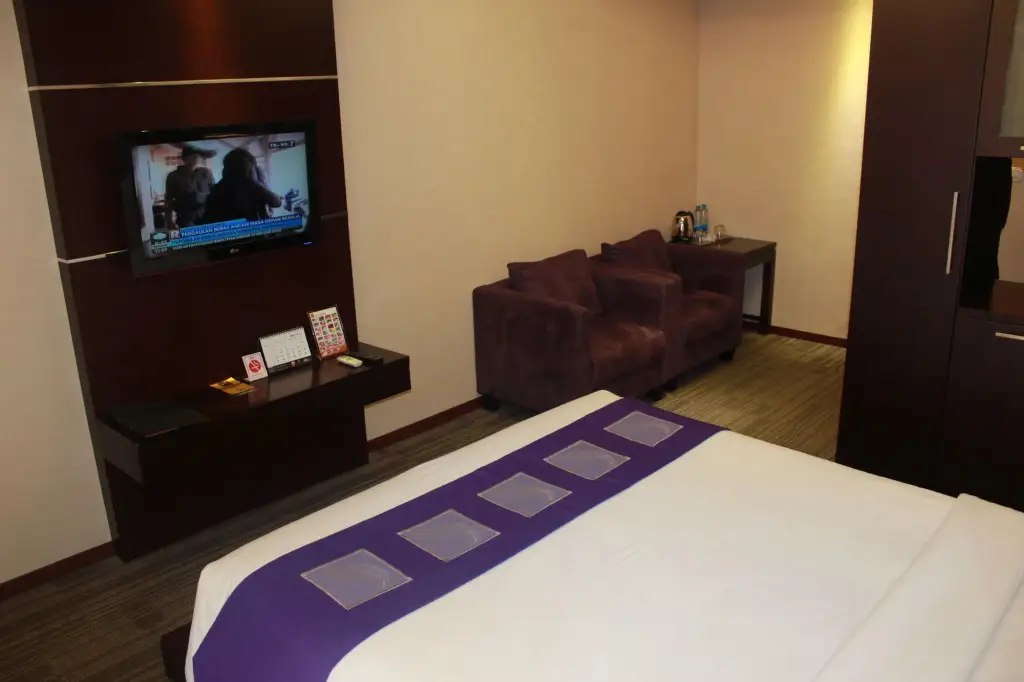 Чикаранг: Metro Hotel