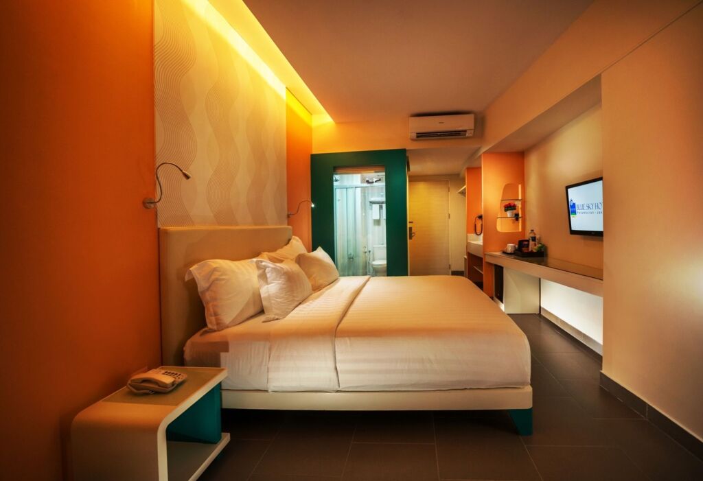 Blue Sky Hotel Petamburan — фото 1