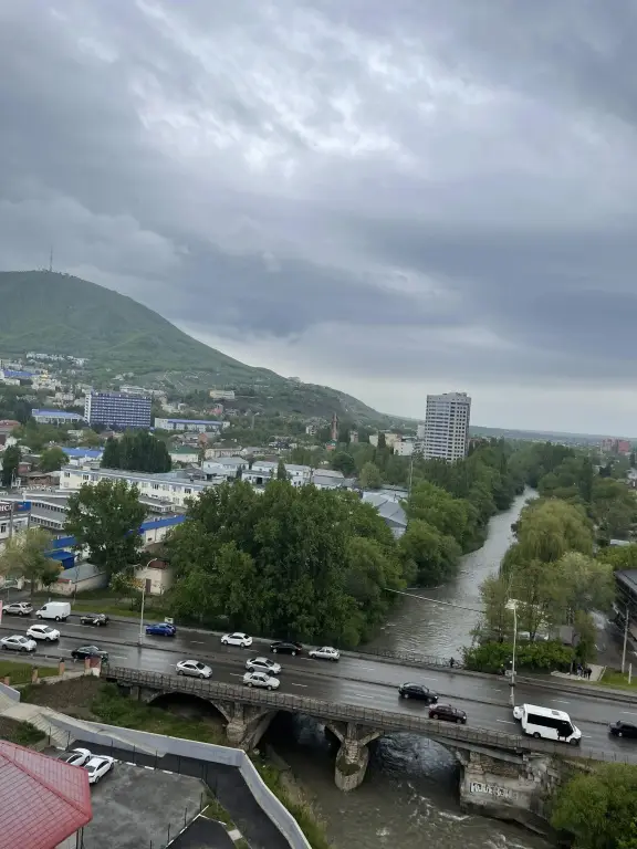 Пятигорск: Апартаменты Квартира с видом на горы и речку