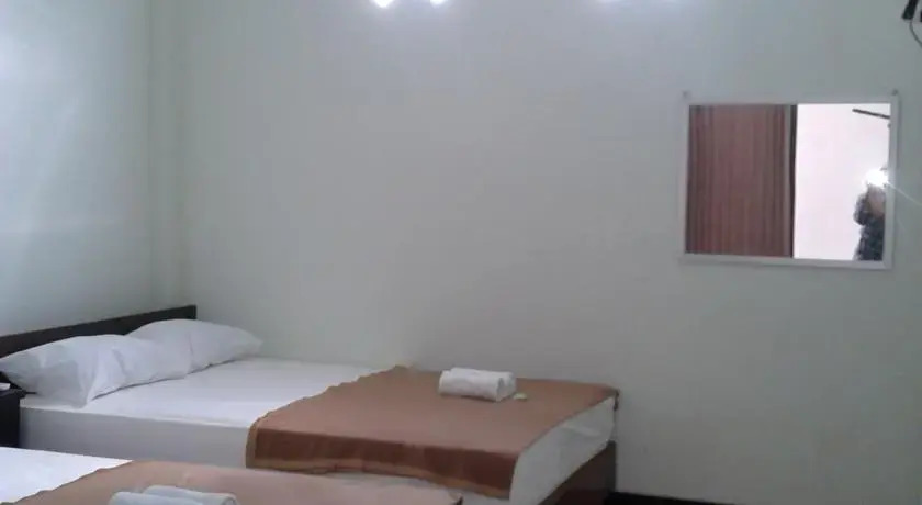 Бату: o3 Homestay