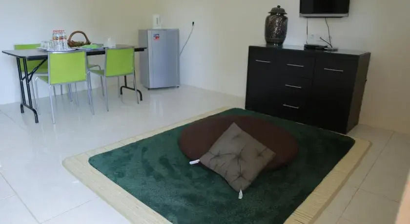 Травас: Fresh Green Hotel & Kebun Fresh Green