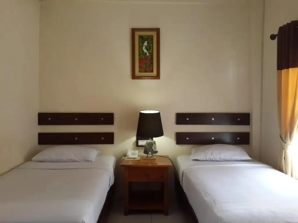 Сукабуми: Arondari Hotel