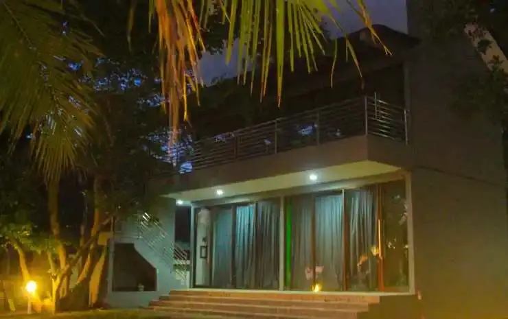 Padmadewi Anyer Villa & Hotel — фото 1