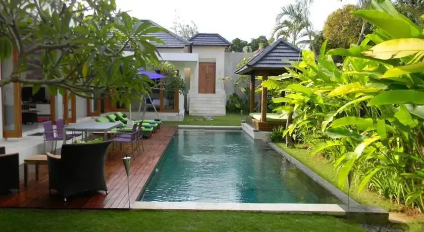 Чангу: Devi Villa Canggu