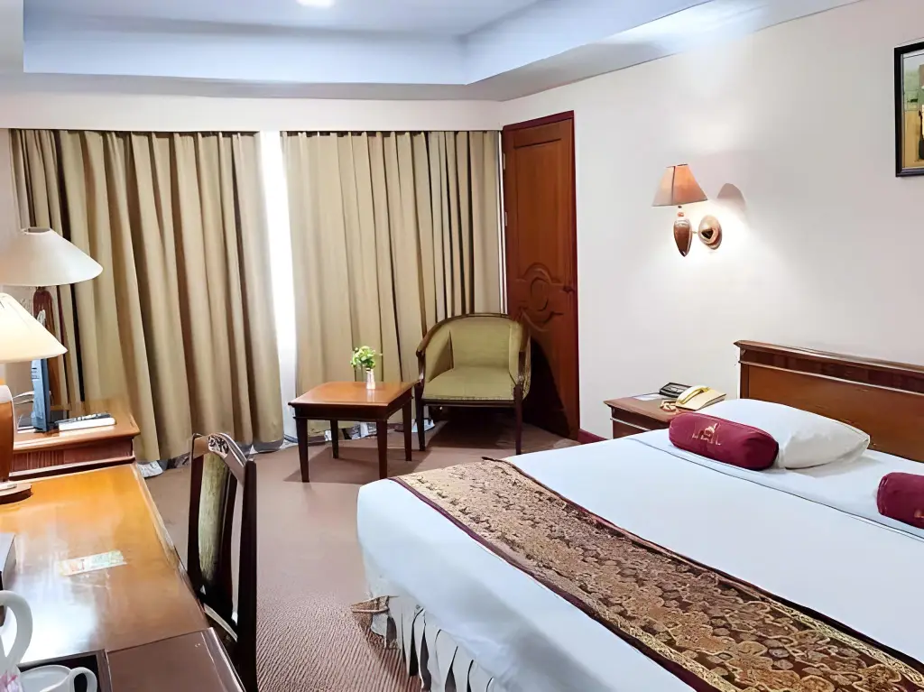 Джамби: Abadi Hotel & Convention Centre